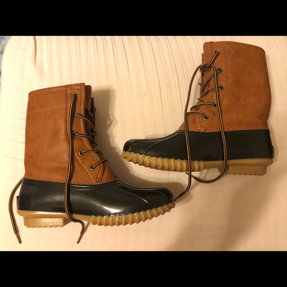 Original duck boots new